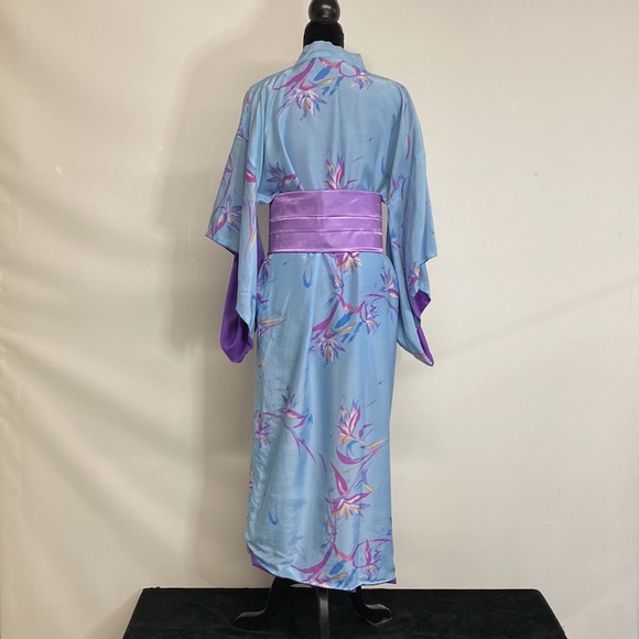 SOLD Hand tailored kimono with sash(obi) - Picture 3 of 4